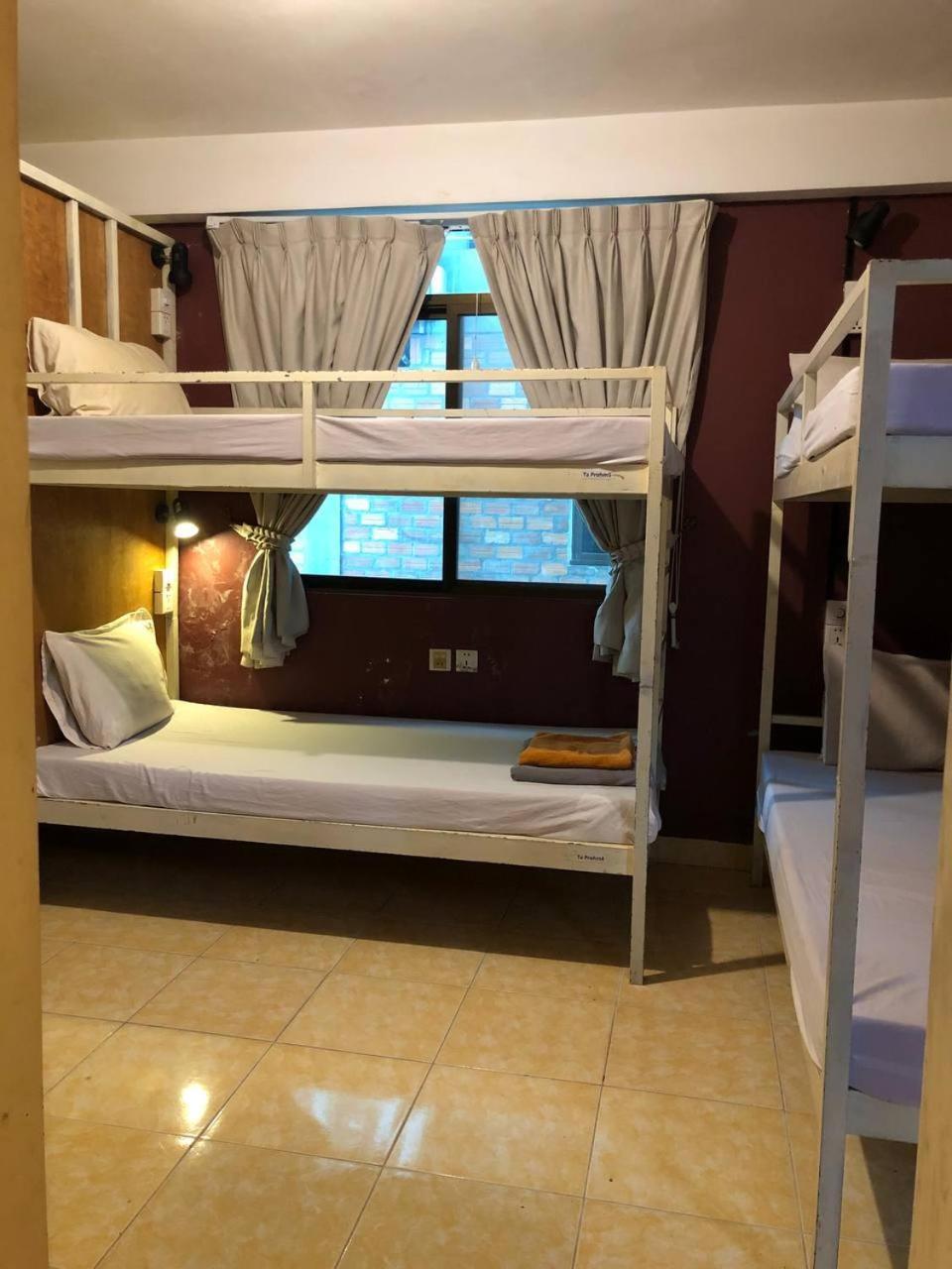 Naga Angkor Hostel Siem Reap Exterior photo
